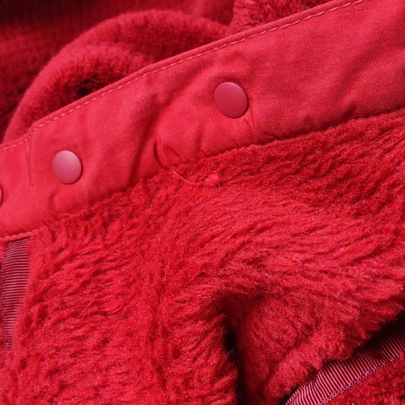 Patagonia Medium Red T-Snap Textured Pullover Fleece - Picture 16 of 16